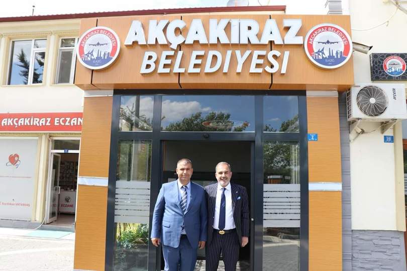  Elazığ Ticaret ve Sanayi Odası Başkanımız İdris Alan’ı Akçakiraz Belediyemizde ağırladık. Nazik ziyaretlerinden dolayı kendilerine teşekkür ediyorum.